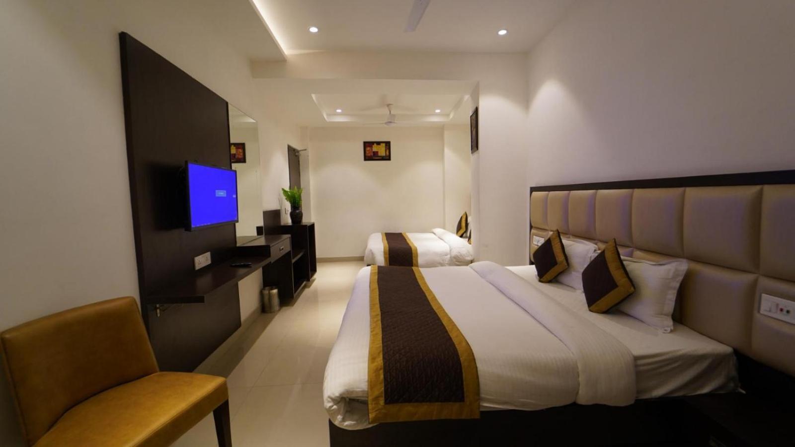 Hotel Avi Inn 阿姆利则 外观 照片